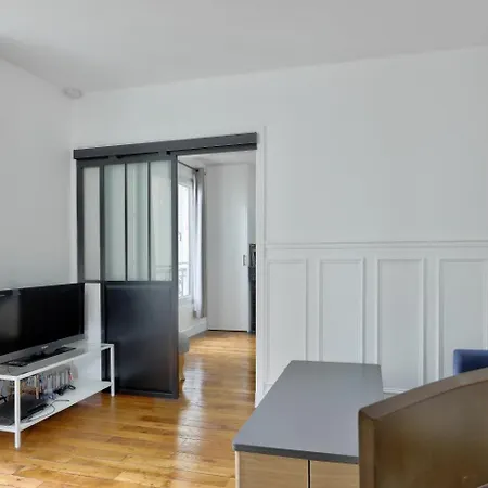 Elegant A Proximite De La Tour Eiffel Apartamento